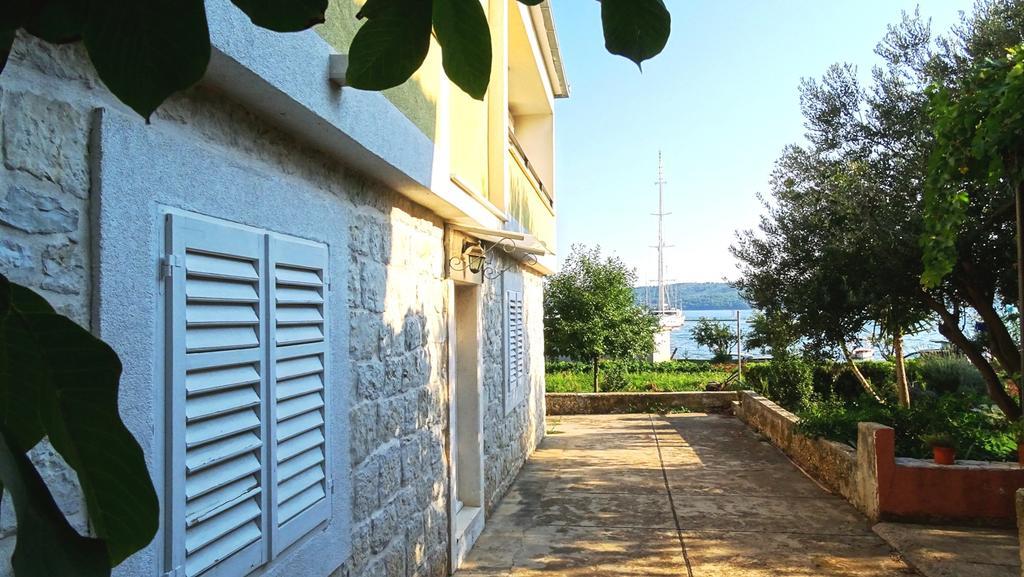 Seaside Villa Mia Trogir Exteriör bild