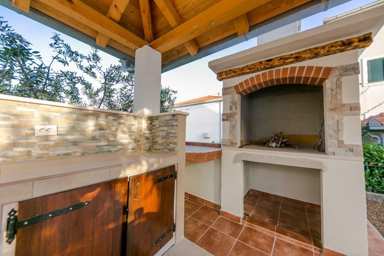 Seaside Villa Mia Trogir Exteriör bild