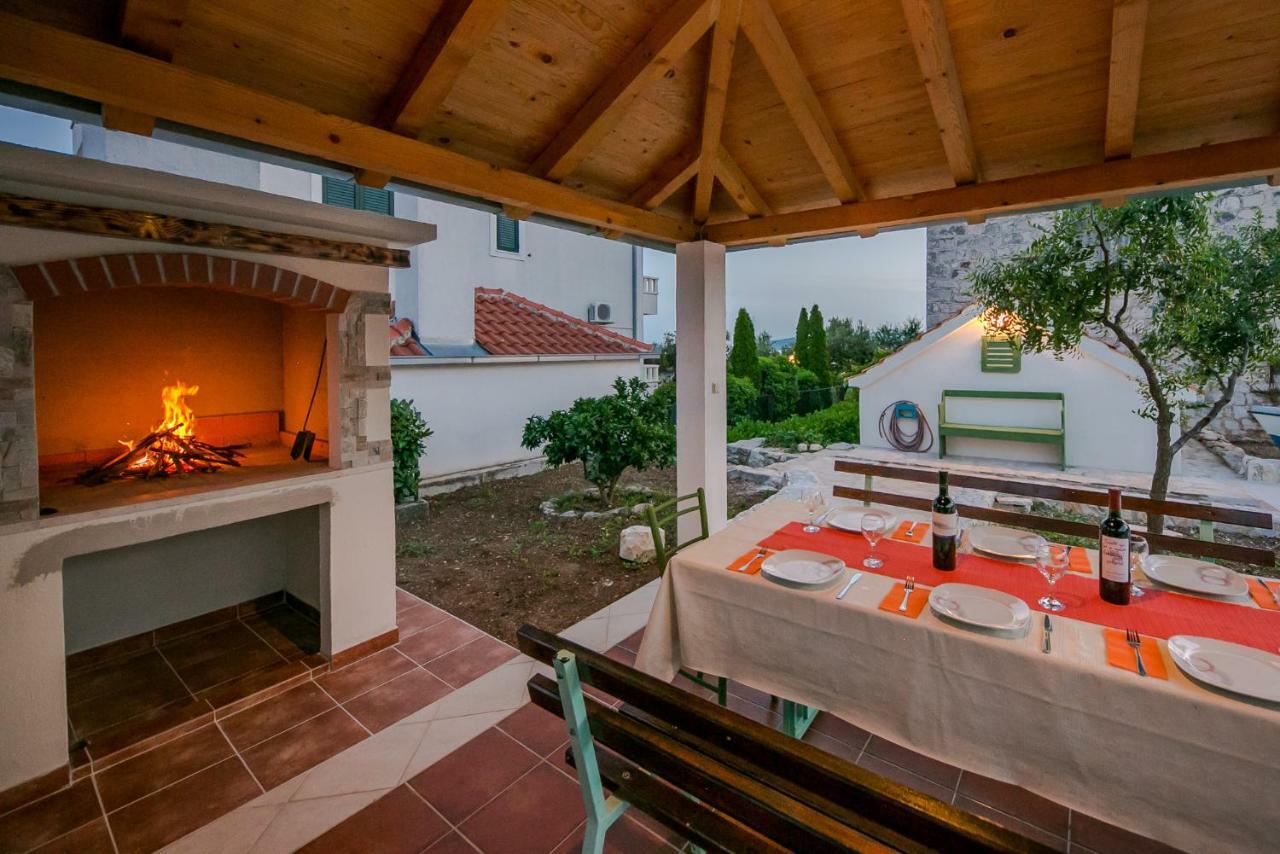 Seaside Villa Mia Trogir Exteriör bild