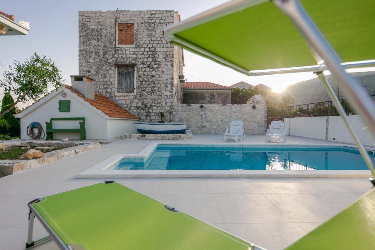 Seaside Villa Mia Trogir Exteriör bild