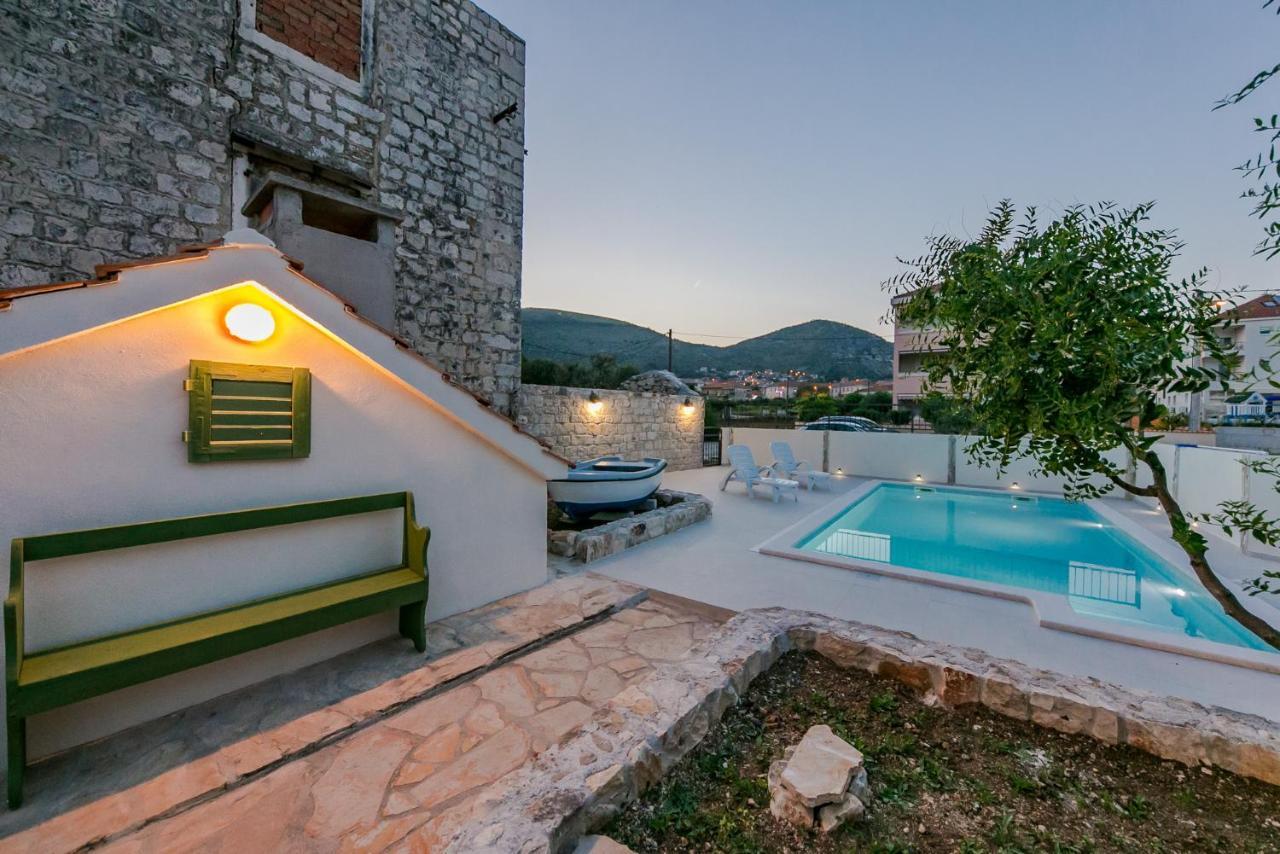 Seaside Villa Mia Trogir Exteriör bild