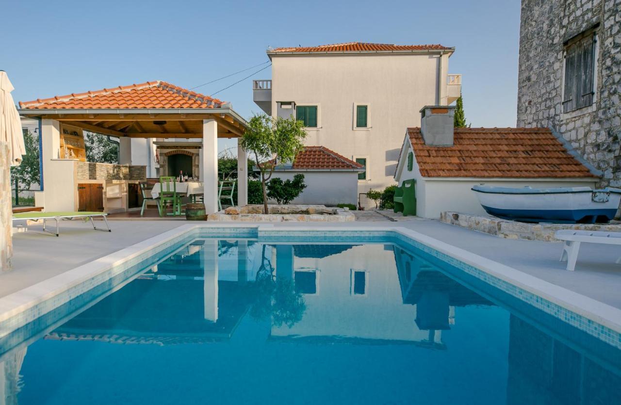 Seaside Villa Mia Trogir Exteriör bild